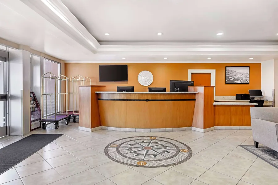 Best Western Plus Country Park Hotel hotel detail image 6