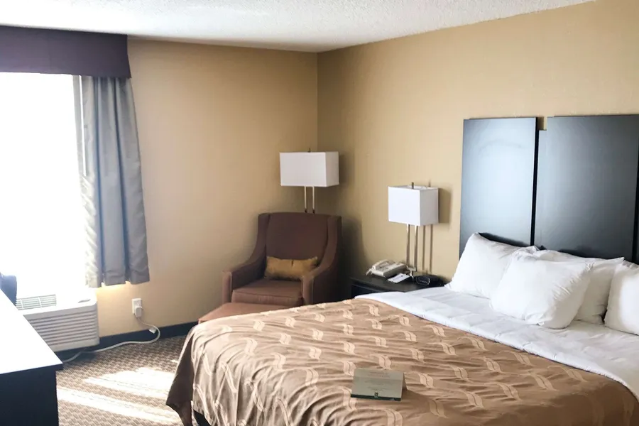Quality Inn & Suites Mendota near I-39 hotel detail image 6
