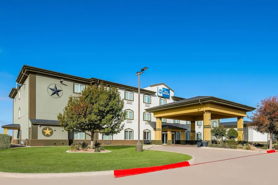 Best Western South Plains Inn & Suites hotel detail image 2