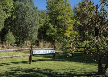 Blue Lake Ranch hotel thumbnail 4