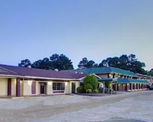 Rodeway Inn Conference Center El Dorado hotel thumbnail 3