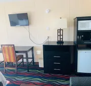 Americas Best Value Inn Elm Creek hotel detail image 3