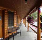Lone Eagle Lodge hotel detail image 3