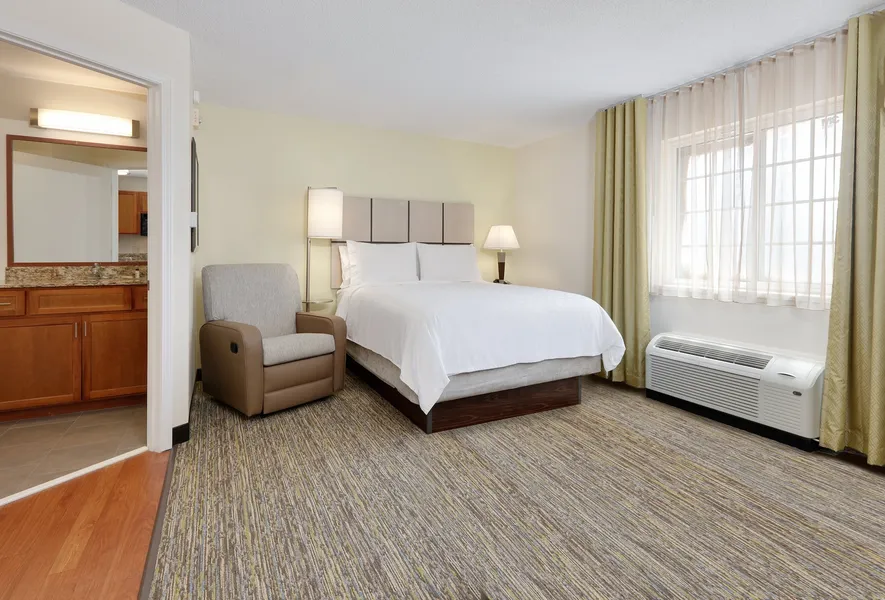 Candlewood Suites Salina by IHG hotel detail image 6