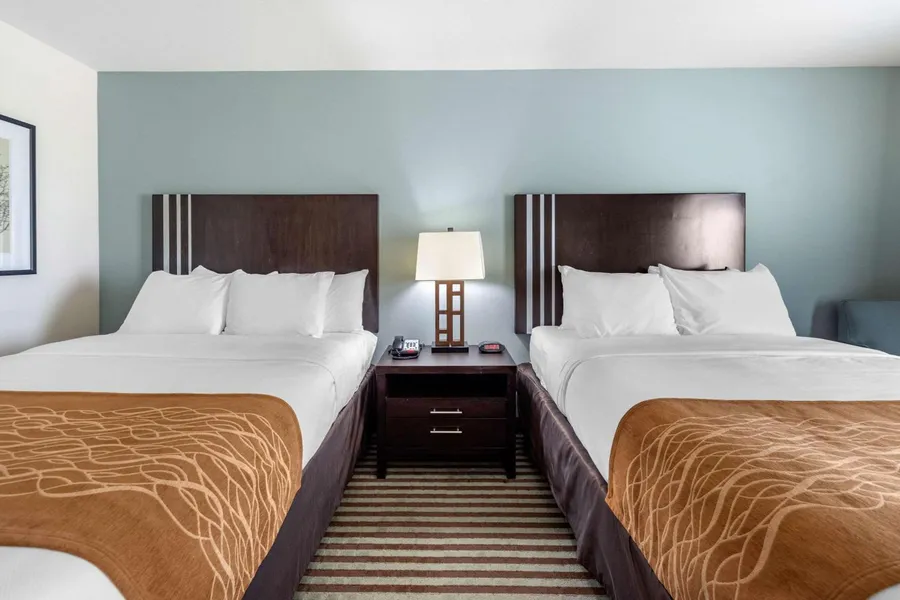 Comfort Inn & Suites Perry I-35 hotel detail image 6