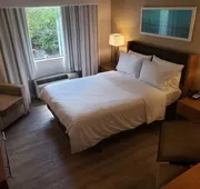 Holiday Inn Express Pittsburgh North by IHG hotel detail image 7