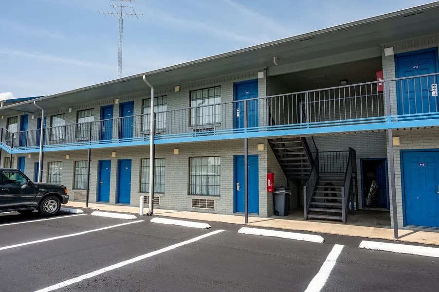 American Inn & Suites Russellville hotel detail image 2