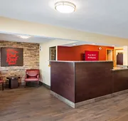 Red Roof Inn Des Moines hotel detail image 7