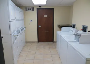 Markham House Suites Little Rock Medical Center hotel thumbnail 8