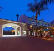 Holiday Inn Express Hotel & Suites San Diego-Escondido by IHG hotel detail image 4
