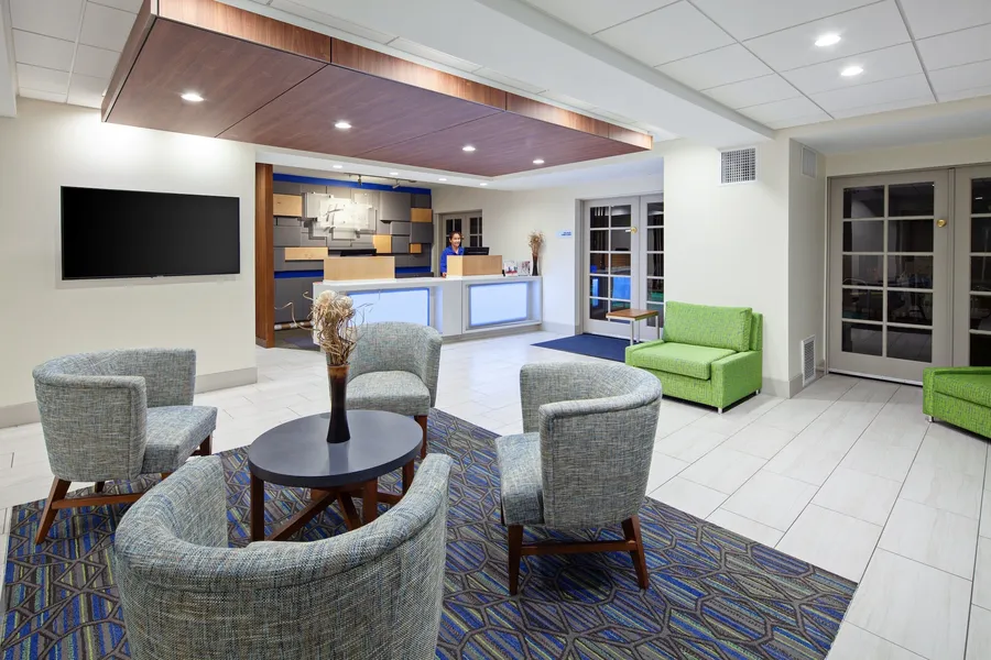 Holiday Inn Express Hotel & Suites San Diego-Escondido by IHG hotel detail image 6