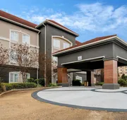 La Quinta Inn & Suites by Wyndham Vicksburg hotel detail image 3