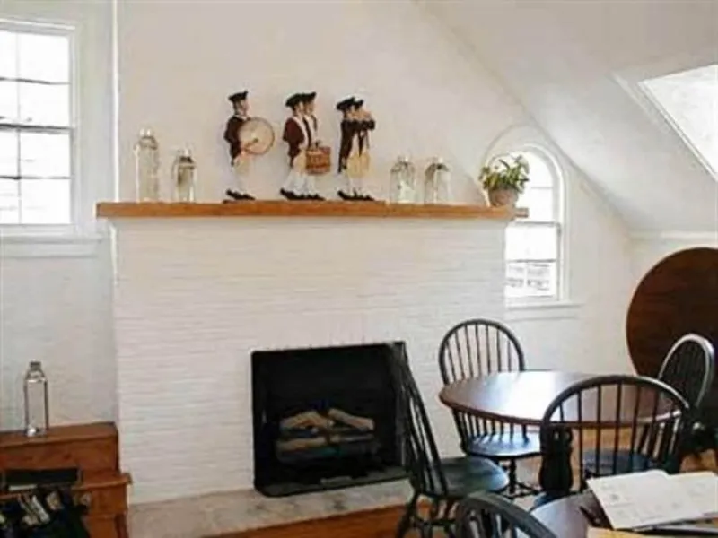 Fife And Drum Inn hotel detail image 6