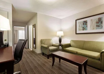 Country Inn & Suites by Radisson Kingsland GA hotel thumbnail 4