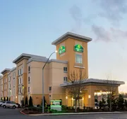 La Quinta Inn & Suites by Wyndham Bellingham hotel detail image 3