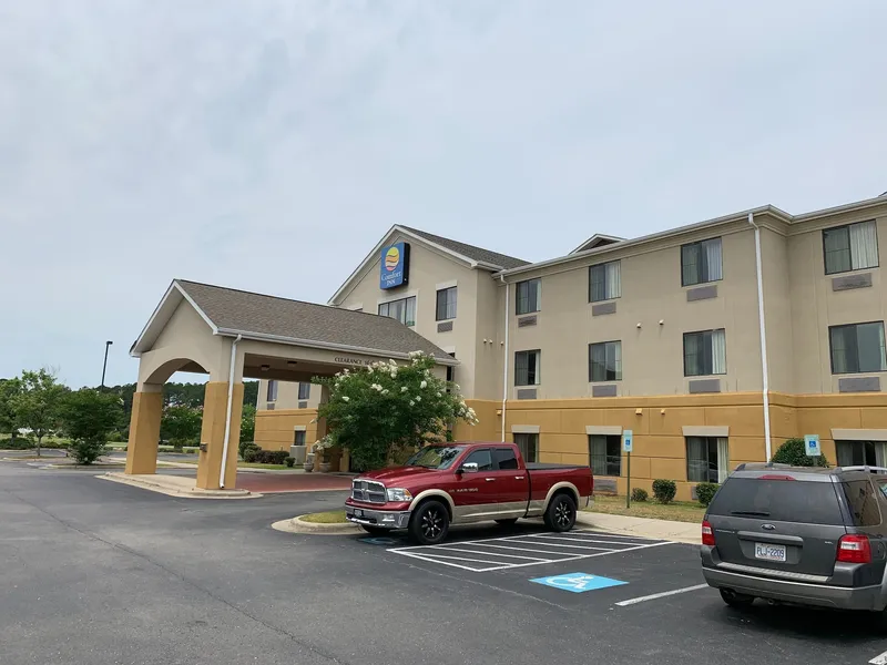 Comfort Inn Smithfield near I-95 hotel detail image 2