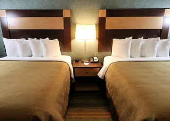 Clarion Inn hotel thumbnail 5