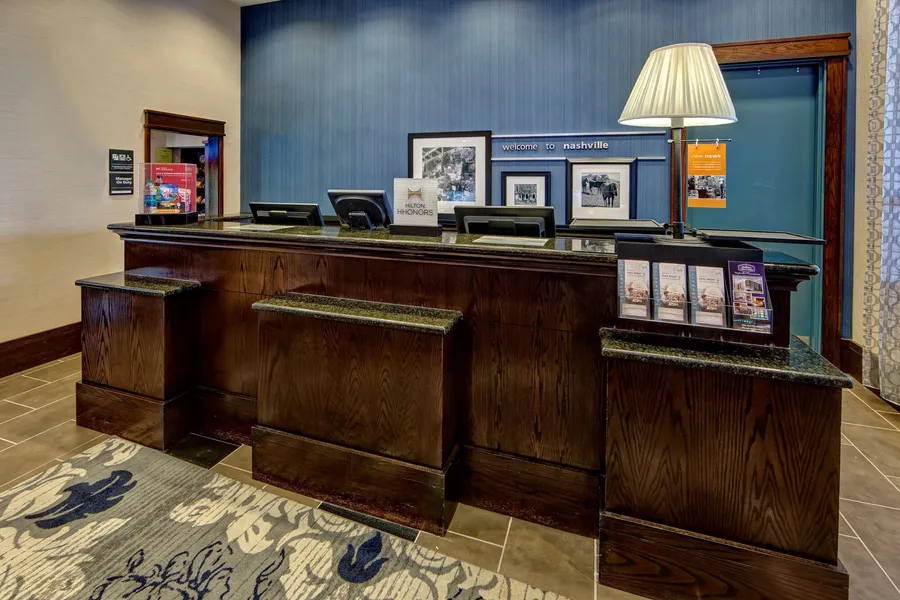 Hampton Inn & Suites Nashville Downtown hotel detail image 6