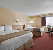 Quality Inn & Suites hotel detail image 4