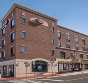 Courtyard by Marriott Fredericksburg Historic District hotel detail image 3