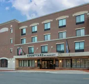 Courtyard by Marriott Fredericksburg Historic District hotel detail image 4