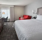 Hampton Inn Boston - Logan Airport hotel detail image 4