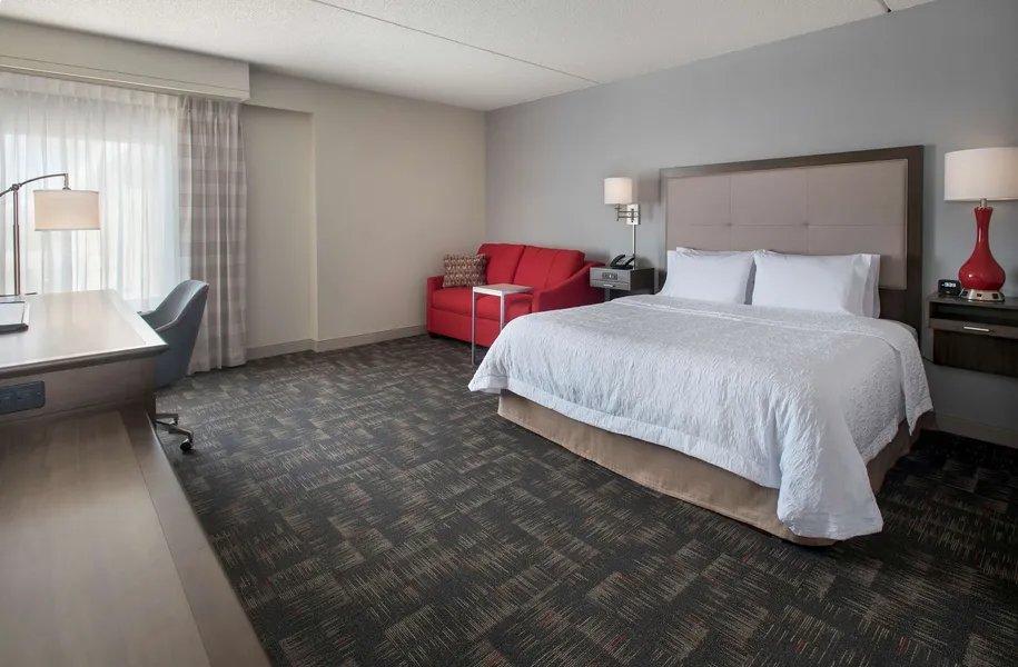 Hampton Inn Boston - Logan Airport hotel detail image 6