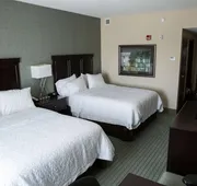 Hampton Inn & Suites Bismarck Northwest hotel detail image 7