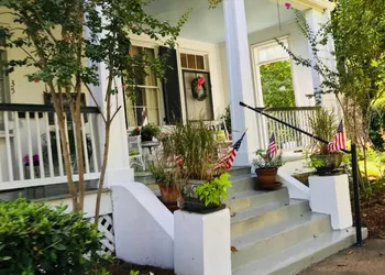 Magnolia Cottage Bed and Breakfast hotel thumbnail 3
