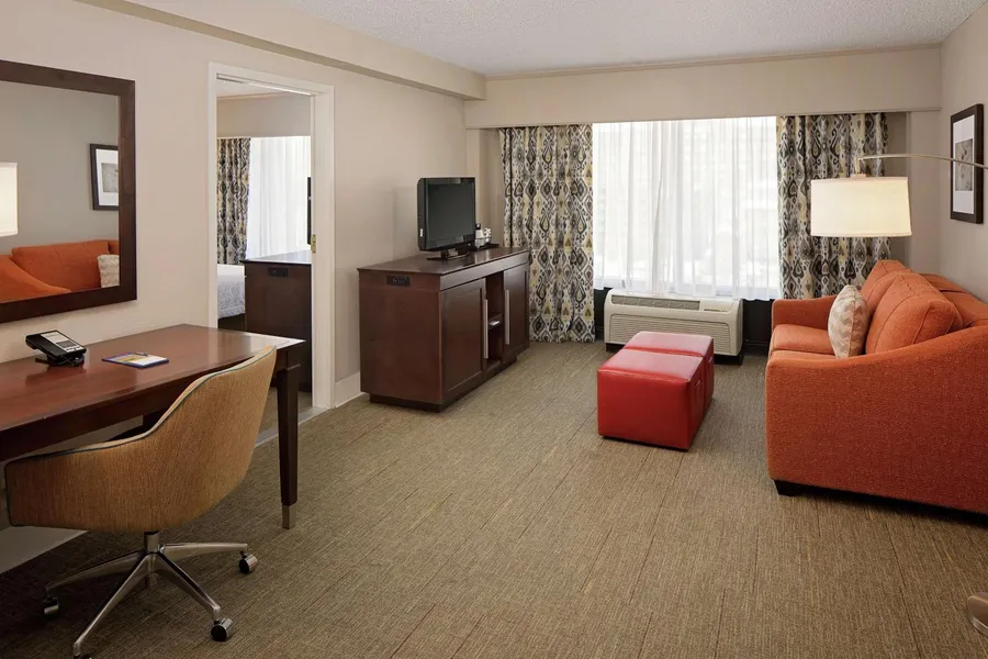 Hampton Inn Louisville Downtown hotel detail image 6