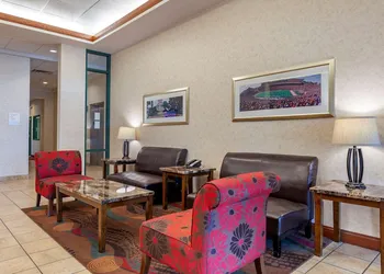 Clarion Suites At The Alliant Energy Center hotel thumbnail 4