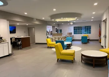 Red Lion Inn & Suites Nashville Airport (Closed) hotel thumbnail 7