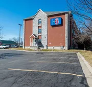 Motel 6 Olathe, KS hotel detail image 7