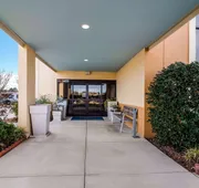 Clarion Pointe New Bern hotel detail image 3