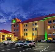 Spark by Hilton Plainfield Indianapolis hotel detail image 3