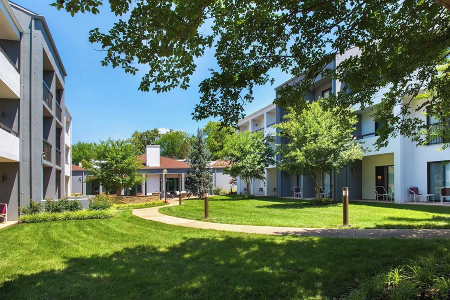 Courtyard by Marriott Dulles Airport Herndon/Reston hotel detail image 2
