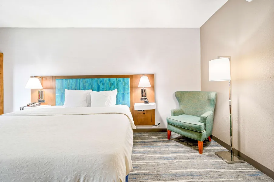 Hampton Inn St. Louis/Westport hotel detail image 6