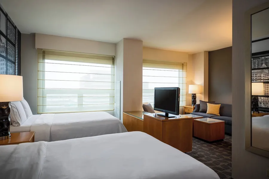 Renaissance Chicago O'Hare Suites Hotel hotel detail image 6