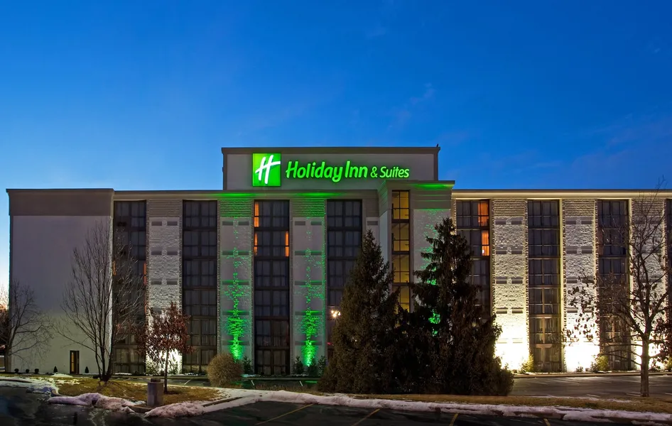 Holiday Inn Hotel & Suites Cincinnati - Eastgate by IHG hotel detail image 2