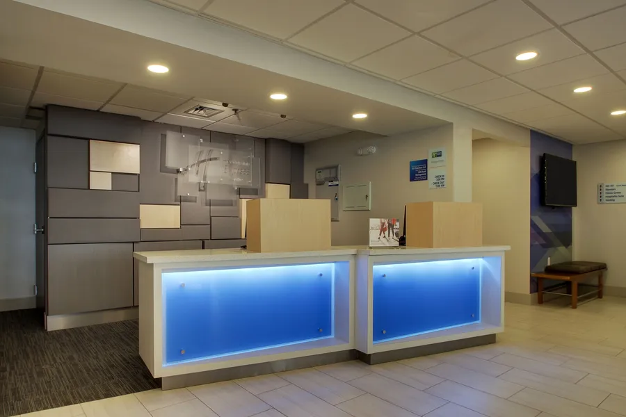 Holiday Inn Express Voorhees - Mt. Laurel by IHG hotel detail image 6