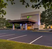 Holiday Inn Express Voorhees - Mt. Laurel by IHG hotel detail image 7