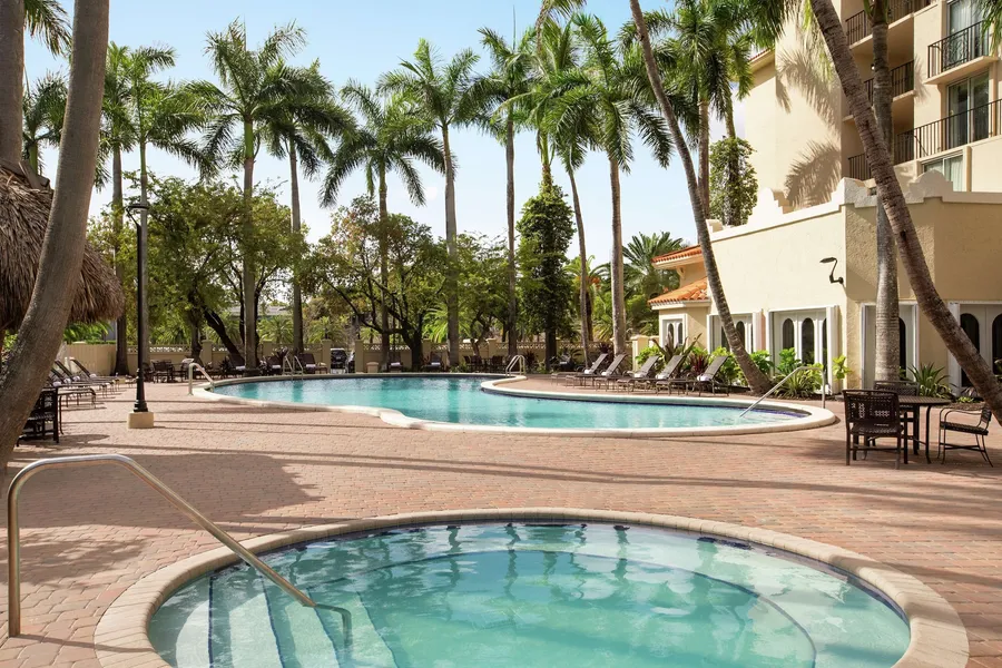 Embassy Suites by Hilton Miami International Airport hotel detail image 2