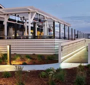 DoubleTree by Hilton Hotel Berkeley Marina hotel detail image 3