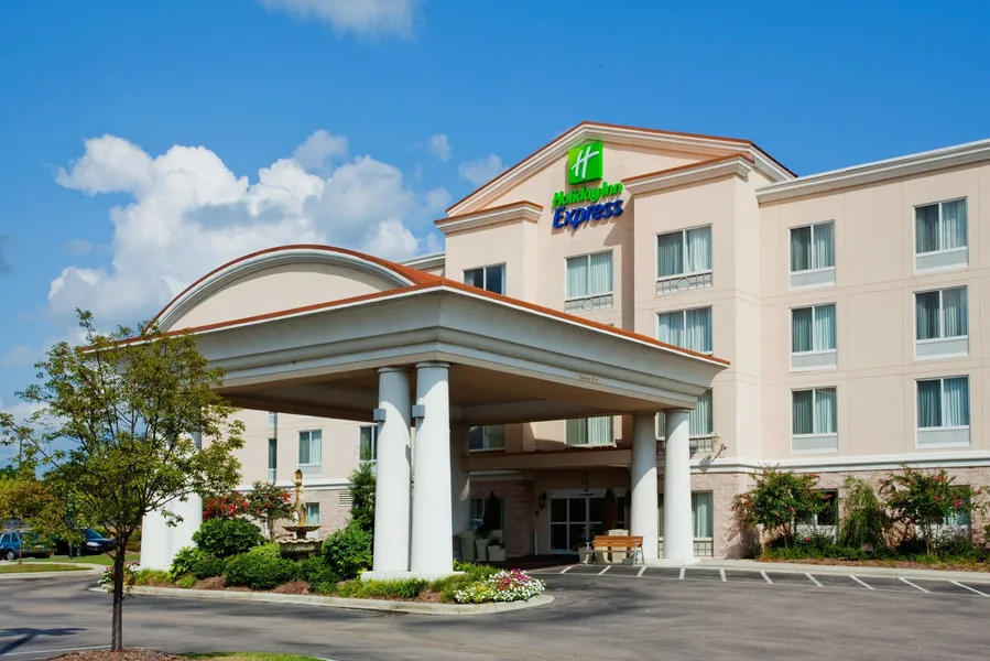 Holiday Inn Express Hotel & Suites Concord by IHG hotel detail image 2