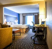 Holiday Inn Express Hotel & Suites Concord by IHG hotel detail image 5