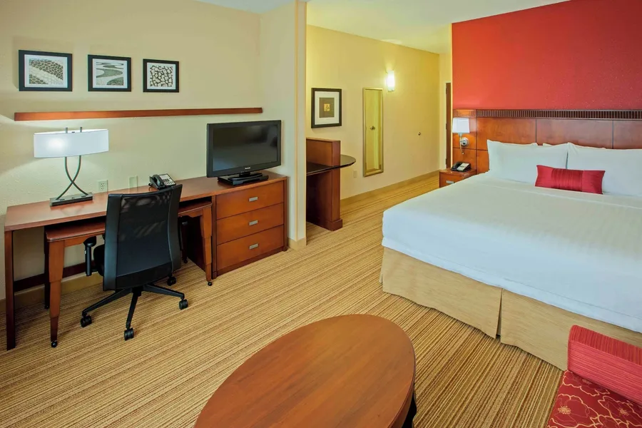 Courtyard by Marriott Louisville Northeast hotel detail image 6