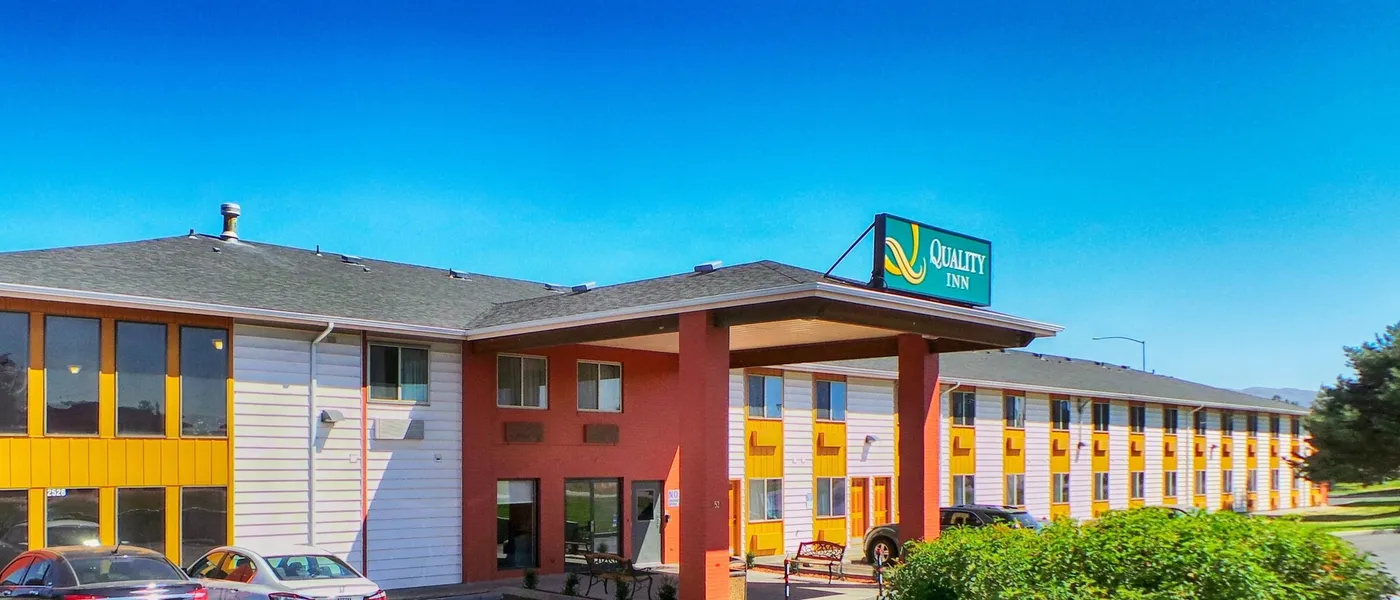 Quality Inn Airport hotel detail image 6
