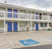 Motel 6 Medford, OR - North hotel detail image 4
