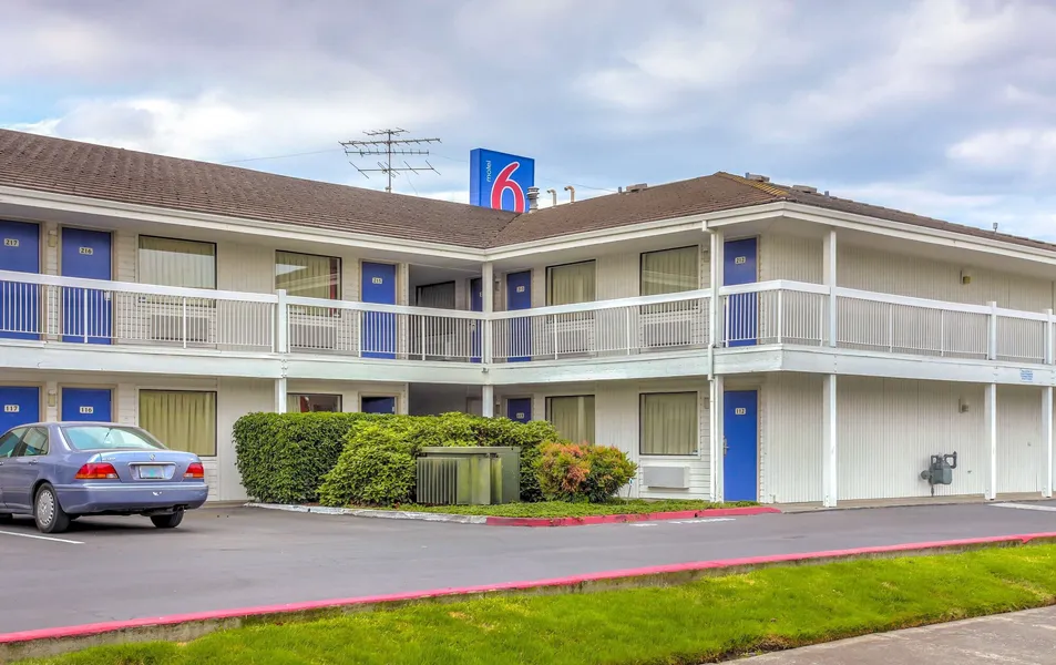 Motel 6 Medford, OR - North hotel detail image 6