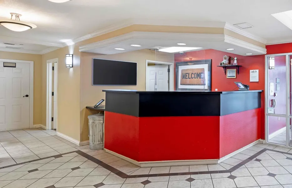 Extended Stay America Suites St Louis Westport Central hotel detail image 6